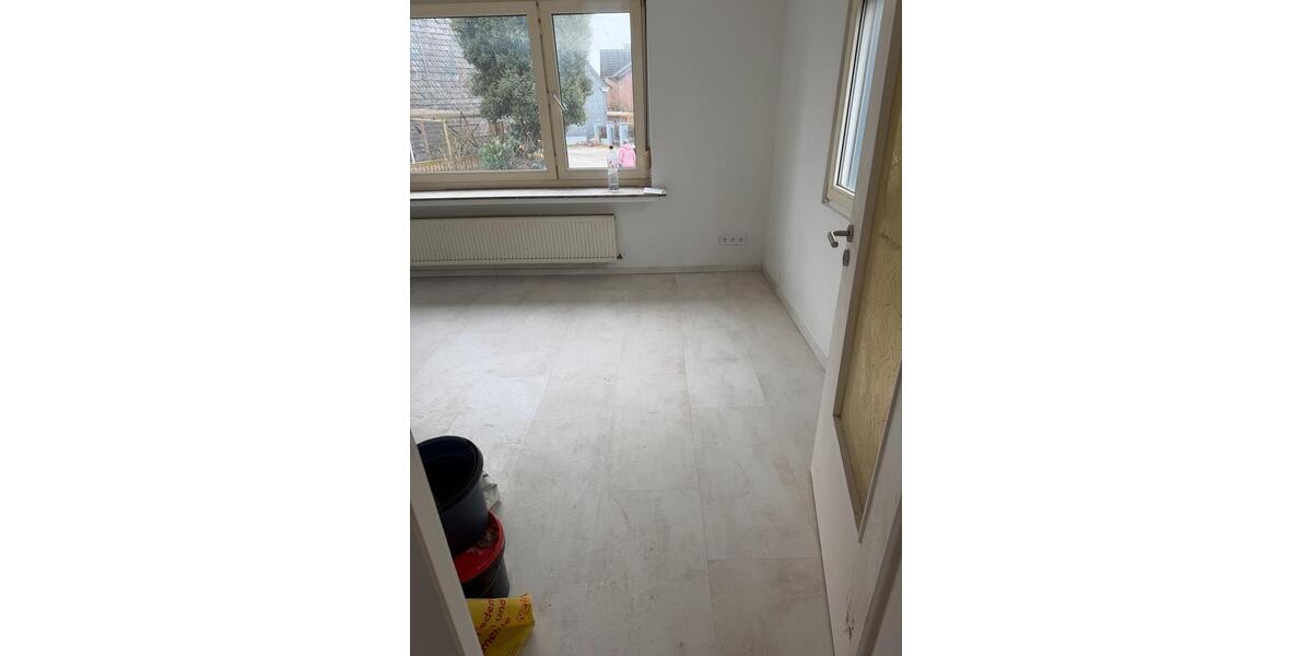 Einfamilienhaus Wuppertal Cronenberg - 3 Zimmer, 97 m&sup2;, 1.000&euro; | Angebot:25871379