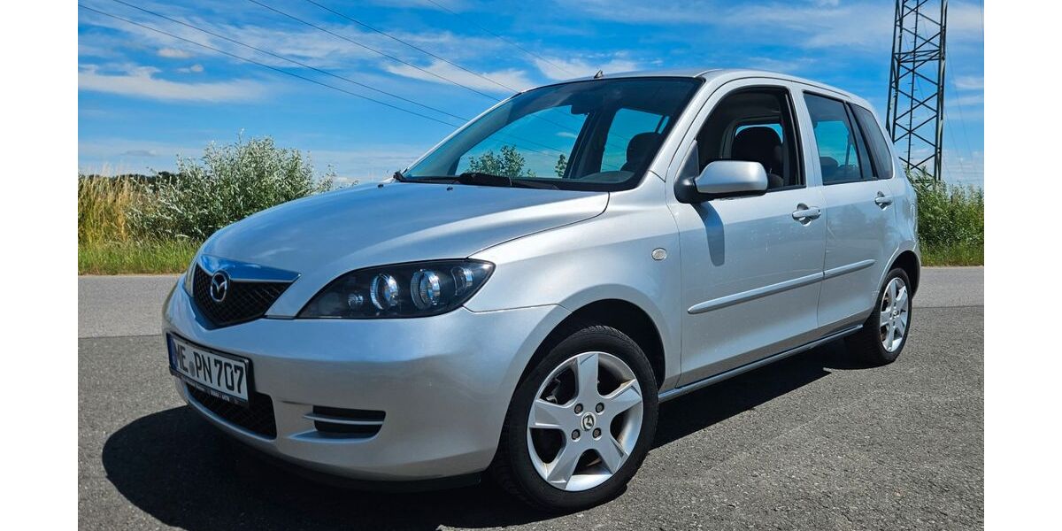 Mazda 2 83.000 km 2.750 &euro; Mettmann 40822