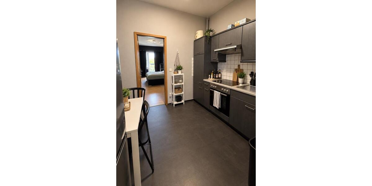 Terrassenwohnung Düsseldorf Heerdt - 1 Zimmer, 65 m&sup2;, 830&euro; | Angebot:27539473
