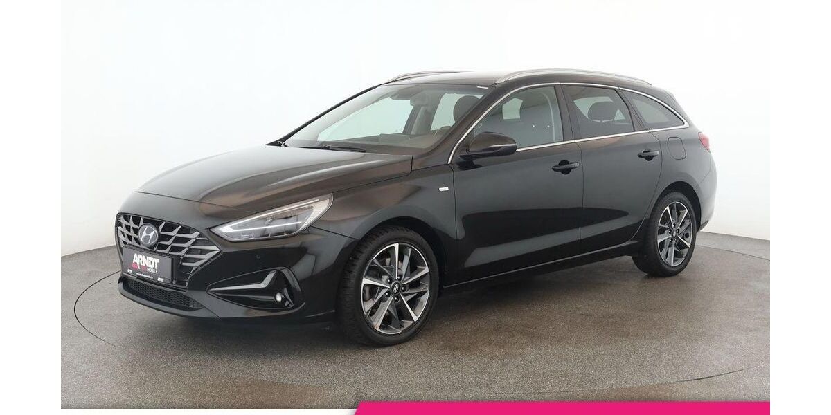 Hyundai i30 72.600 km 17.984 &euro; Neuss 41464