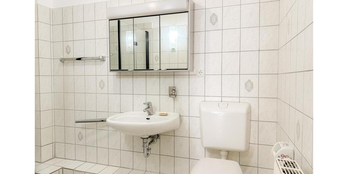 Etagenwohnung Bochum Bochum-Mitte - 2.5 Zimmer, 63 m&sup2;, 680&euro; | Angebot:25781070