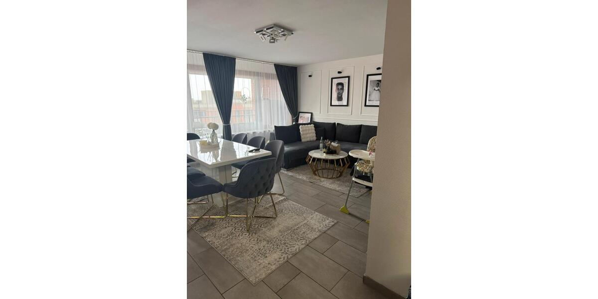 Etagenwohnung Neuss - 3 Zimmer, 84 m&sup2;, 299.000&euro; | Angebot:27213826