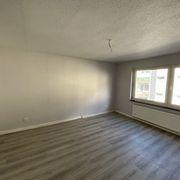 Etagenwohnung Remscheid Lüttringhausen - 3 Zimmer, 74 m&sup2;, 513&euro; | Angebot:23619681