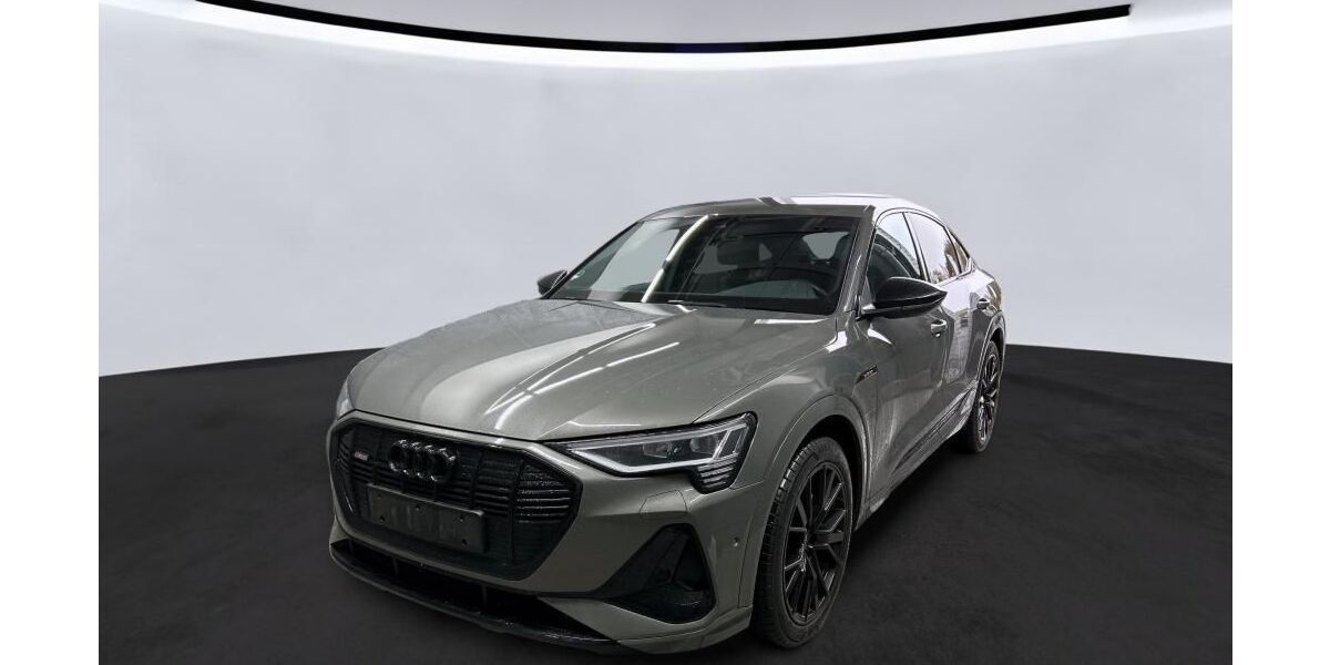 Audi e-tron 33.711 km 32.910 &euro; Hagen 58091