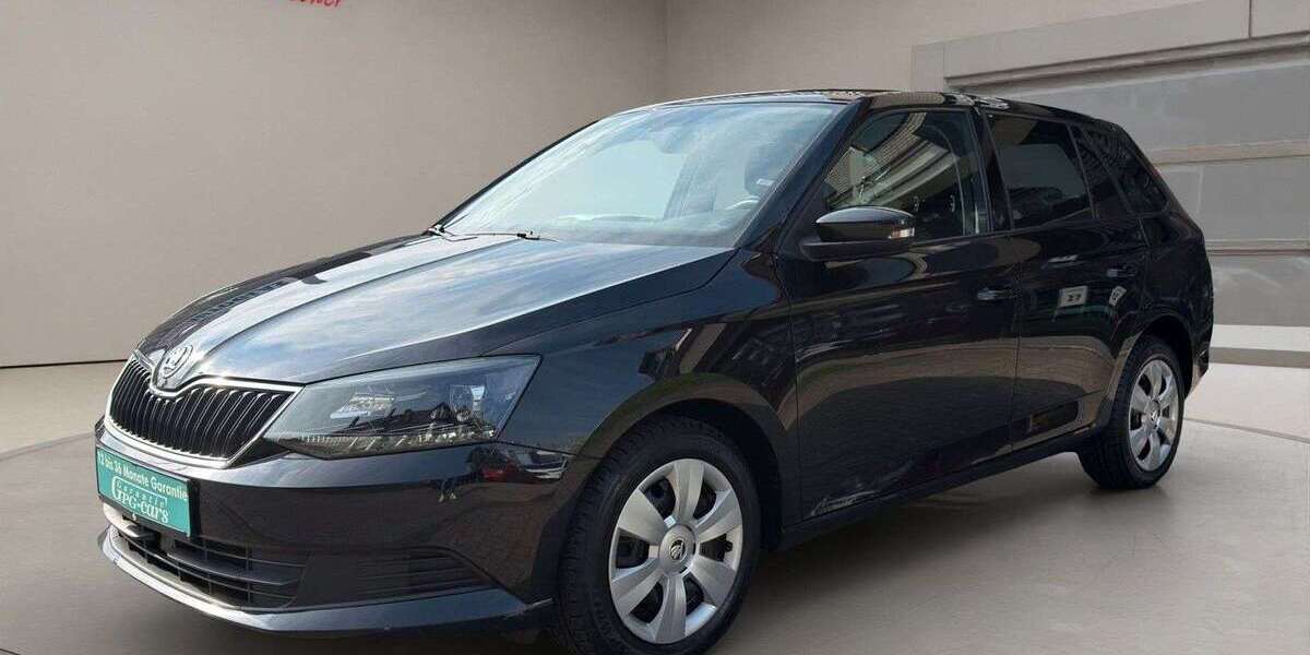 Skoda Fabia 189.799 km 6.490 &euro; Düsseldorf 40235
