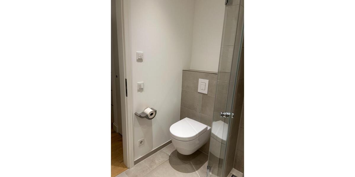 Etagenwohnung Düsseldorf Stadtbezirk 2 - 2 Zimmer, 67 m&sup2;, 1.206&euro; | Angebot:25637319