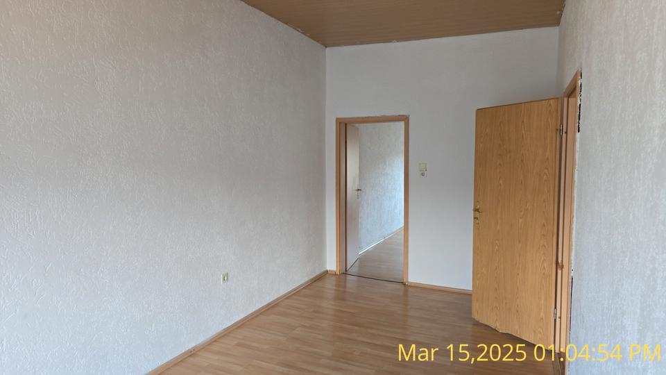 Etagenwohnung Duisburg Duisburg-Mitte - 1 Zimmer, 90 m&sup2;, 650&euro; | Angebot:27568874