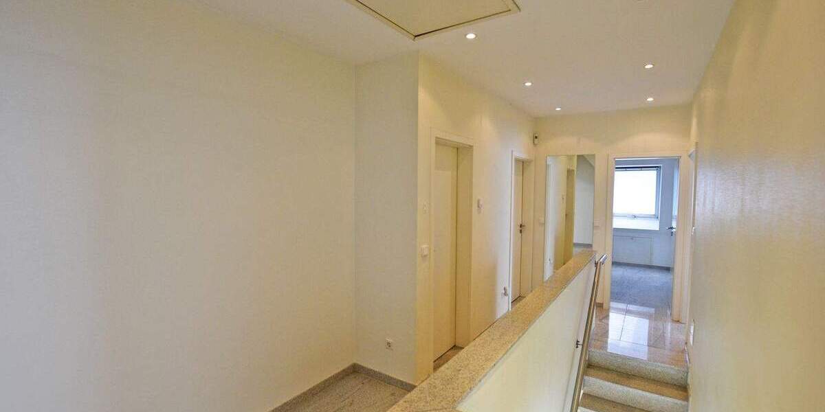 Etagenwohnung Essen Bredeney - 4 Zimmer, 154 m&sup2;, 750.000&euro; | Angebot:25696393