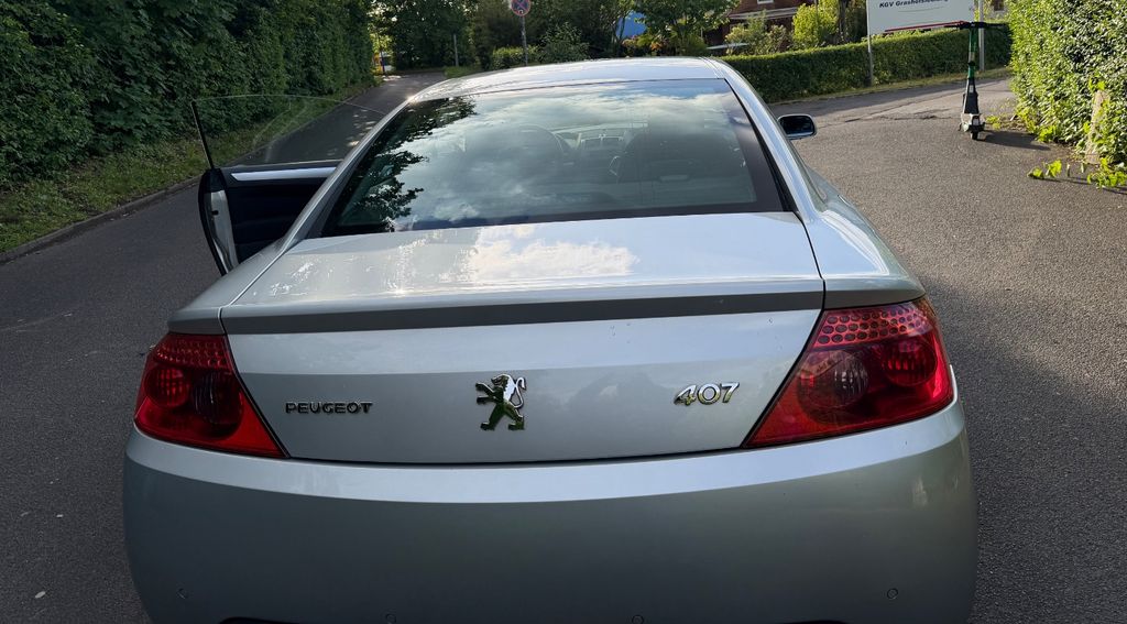 Peugeot 407 54.345 km 4.600 &euro; Düsseldorf 40468