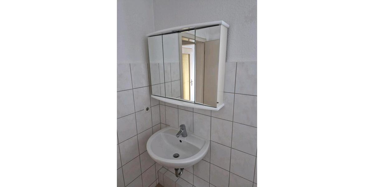 Etagenwohnung Wetter (Ruhr) - 1 Zimmer, 38 m&sup2;, 350&euro; | Angebot:27542586
