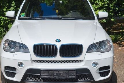 BMW X5 237.000 km 11.500 &euro; Solingen 42651