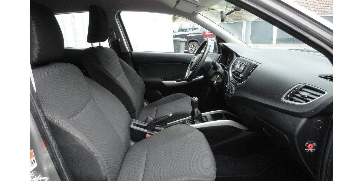 Suzuki Baleno Club Klima Alu15 Allwetter SHZ 1.Hd 18Tkm 18.500 km 9.797 &euro; Neuss 41462