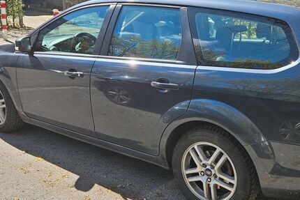 Ford Focus 222.000 km 2.300 &euro; Monheim am Rhein 40789