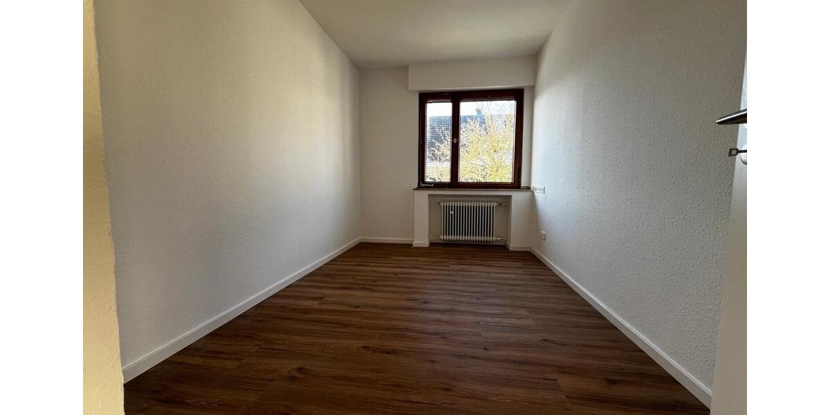 Erdgeschoßwohnung Herdecke - 3 Zimmer, 70 m&sup2;, 890&euro; | Angebot:25783004