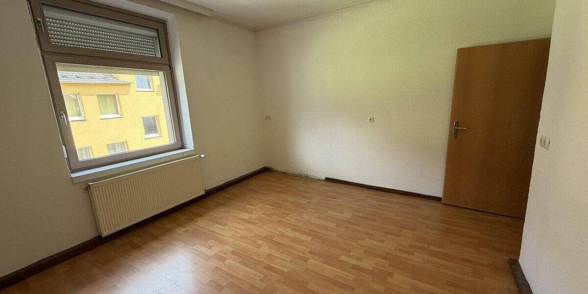 Mehrfamilienhaus, Wohnhaus Essen Stoppenberg - 9 Zimmer, 221 m&sup2;, 299.000&euro; | Angebot:25897495