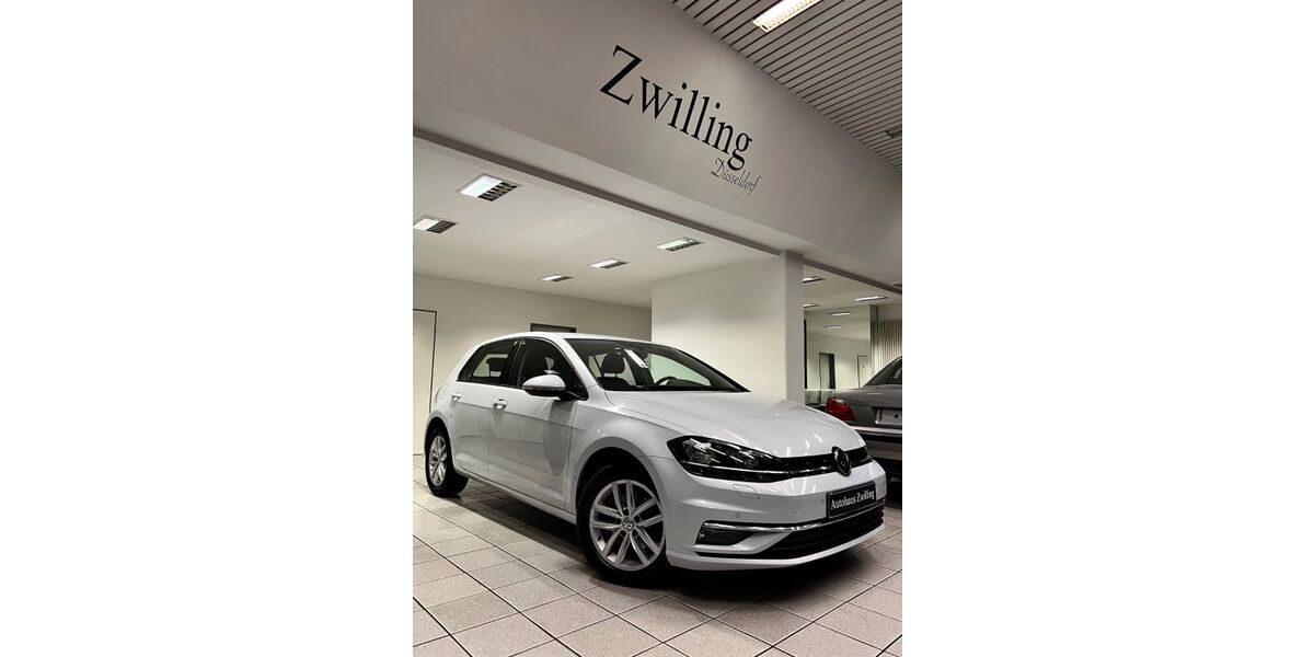VW Golf 197.244 km 10.400 &euro; Düsseldorf 40476