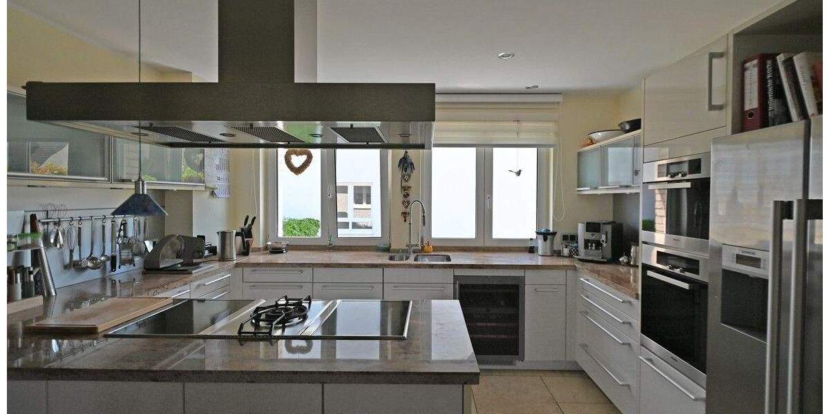 Etagenwohnung Essen Burgaltendorf - 5 Zimmer, 214 m&sup2;, 890.000&euro; | Angebot:25726328