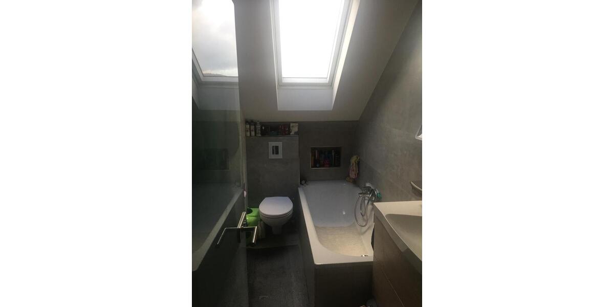 Dachgeschoßwohnung Hagen Hagen-Nord - 3 Zimmer, 80 m&sup2;, 950&euro; | Angebot:25057383