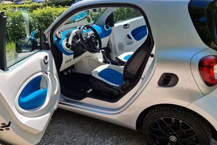 Smart ForTwo 78.000 km 9.480 &euro; Solingen 42653