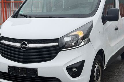Opel Vivaro 260.000 km 8.490 &euro; Herten 45701