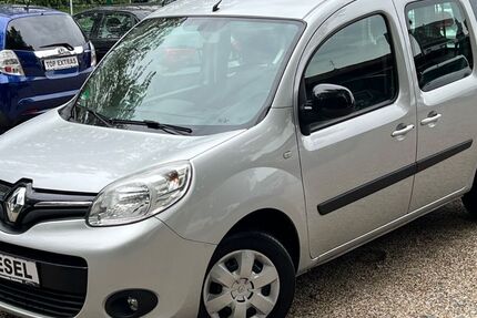 Renault Kangoo 135.805 km 9.800 &euro; Duisburg 47137