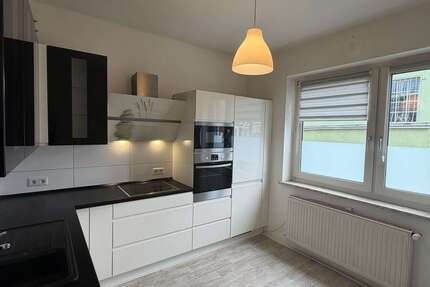 Wohnung Düsseldorf Eller - 3 Zimmer, 75 m&sup2;, 790&euro; | Angebot:26062990