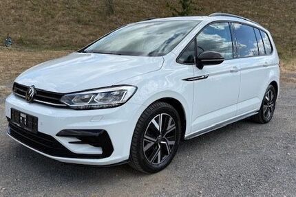 VW Touran 91.360 km 23.999 &euro; Düsseldorf 40549
