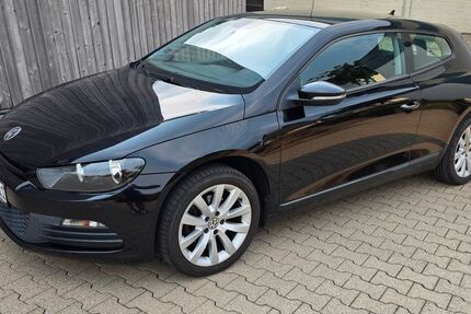 VW Scirocco 125.500 km 6.500 &euro; Wermelskirchen 42929