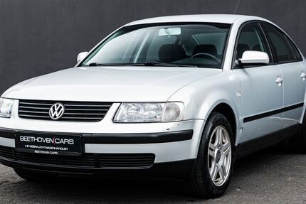 VW Passat 125.000 km 2.750 &euro; Solingen 42655