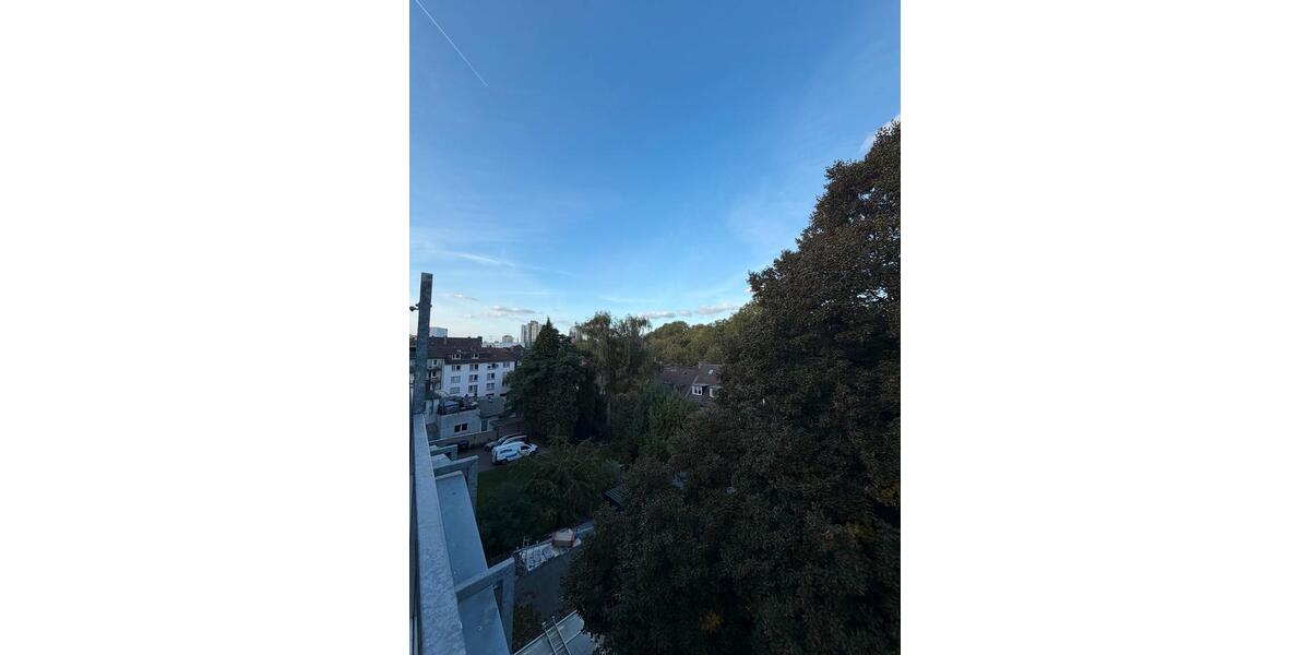 Dachgeschoßwohnung Essen Südviertel - 2.5 Zimmer, 50 m&sup2;, 750&euro; | Angebot:27567588