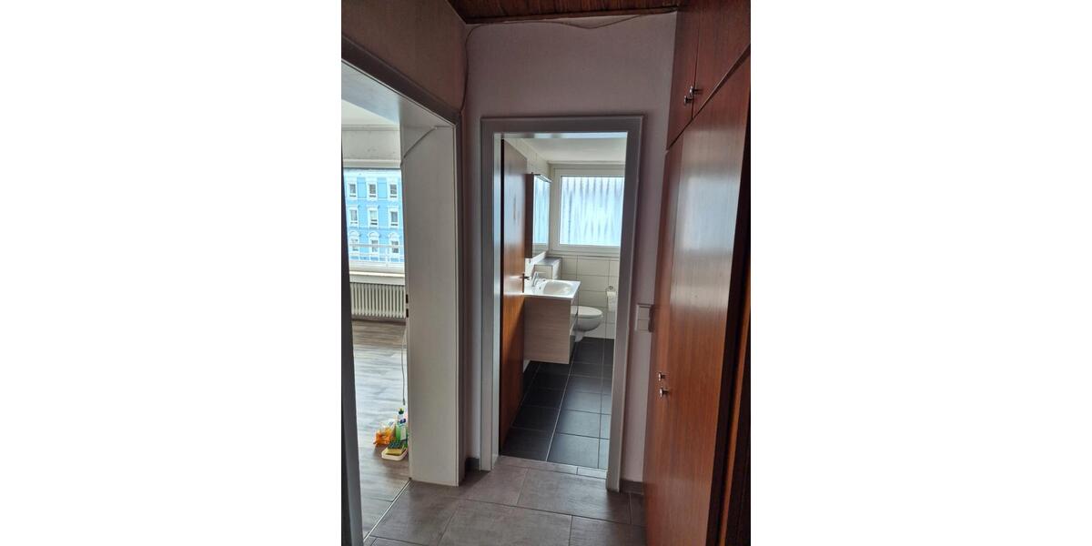 Etagenwohnung Wuppertal Barmen - 3 Zimmer, 80 m&sup2;, 670&euro; | Angebot:27572062