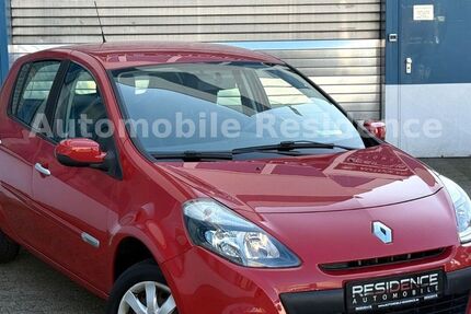 Renault Clio 48.500 km 6.998 &euro; Ratingen 40880