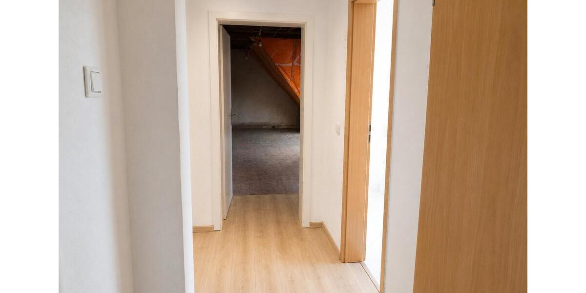 Dachgeschoßwohnung Bochum Bochum-Ost - 2 Zimmer, 46 m&sup2;, 430&euro; | Angebot:27535141