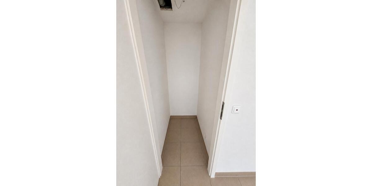 Erdgeschoßwohnung Duisburg Mittelmeiderich - 3 Zimmer, 97 m&sup2;, 820&euro; | Angebot:27552986