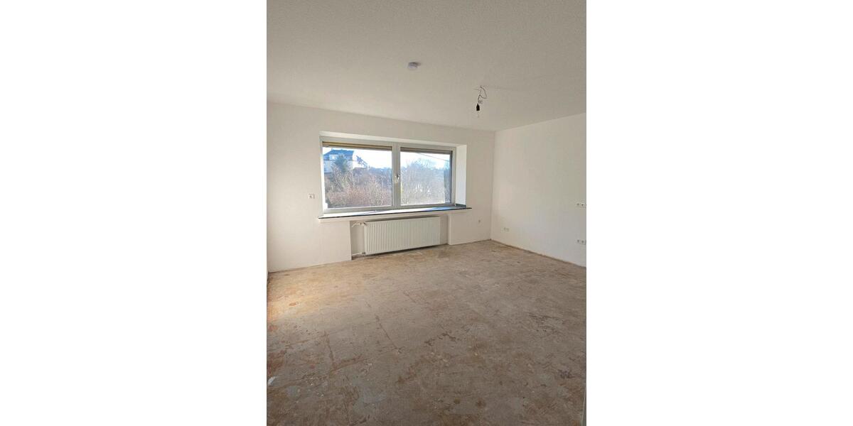 Etagenwohnung Remscheid Remscheid-Süd - 3 Zimmer, 74 m&sup2;, 870&euro; | Angebot:25257704