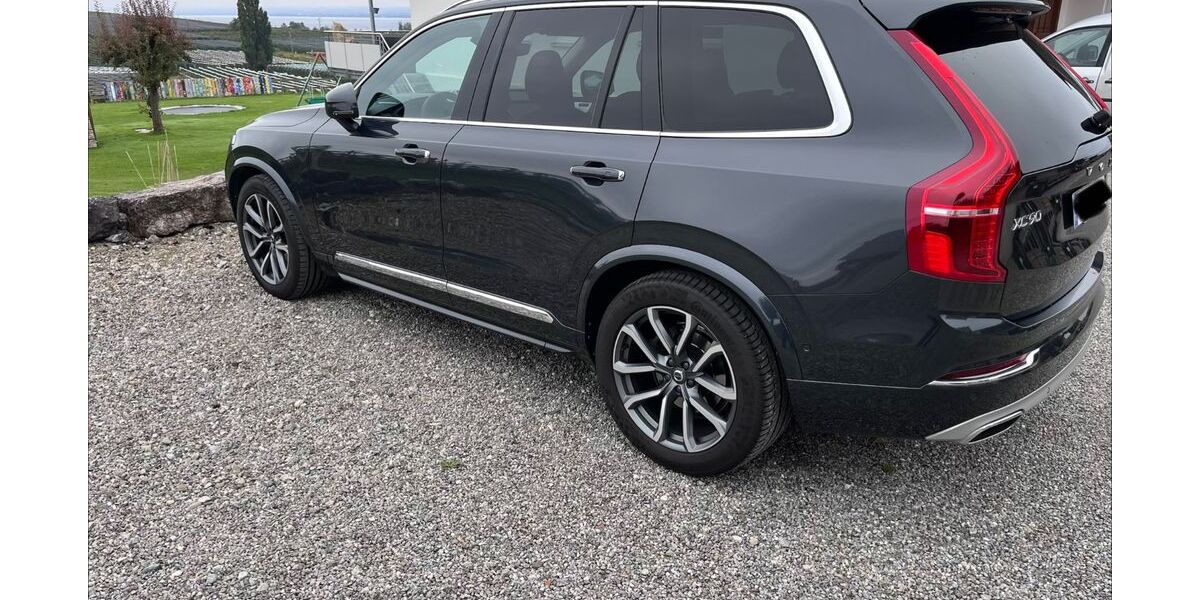 Volvo XC90 127.000 km 31.600 &euro; Essen 45355