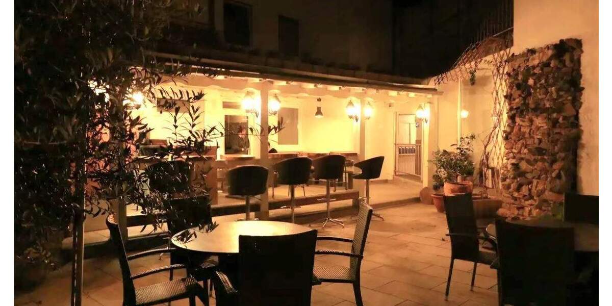 Mehrfamilienhaus, Wohnhaus Essen Frohnhausen - 4 Zimmer, 1 m&sup2;, 1.800.000&euro; | Angebot:25692827