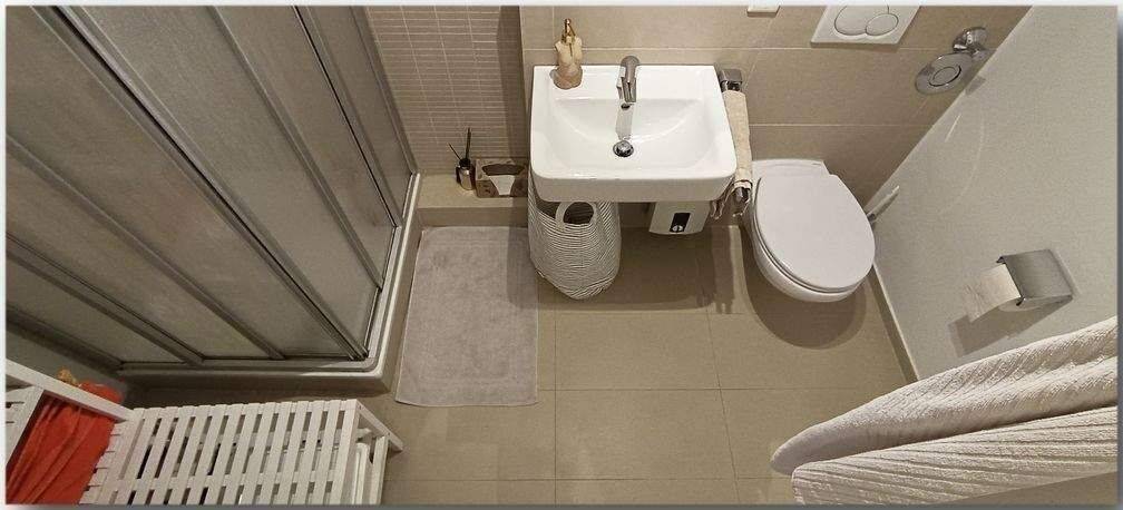 Etagenwohnung Düsseldorf Altstadt - 2 Zimmer, 47 m&sup2;, 980&euro; | Angebot:26820182