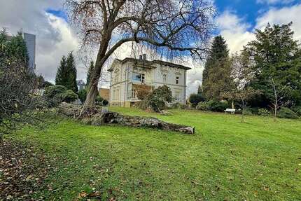 Haus Wermelskirchen - 10 Zimmer, 427 m&sup2;, 650.000&euro; | Angebot:24309641