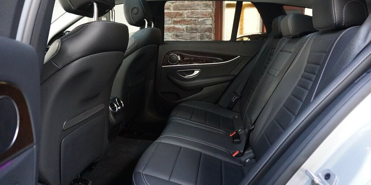 Mercedes-Benz E 300 de Leder Pano 360° Memory Sitzklim Night Std 29.998 km 36.700 &euro; Wuppertal 42327