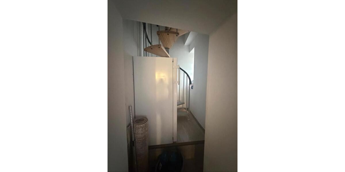 Erdgeschoßwohnung Duisburg Ruhrort - 3 Zimmer, 84 m&sup2;, 650&euro; | Angebot:27582526