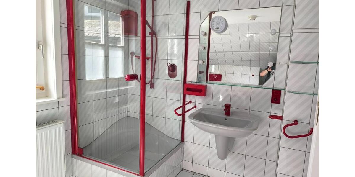 Einfamilienhaus Duisburg Hamborn - 4 Zimmer, 900&euro; | Angebot:23410101