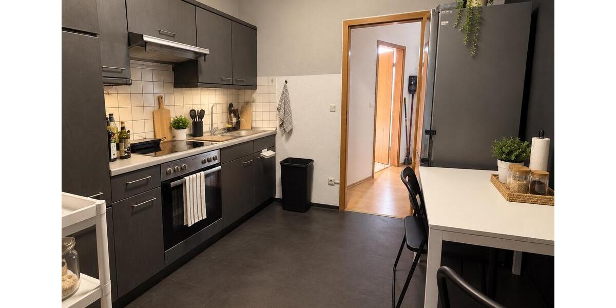 Terrassenwohnung Düsseldorf Heerdt - 1 Zimmer, 65 m&sup2;, 830&euro; | Angebot:27539473