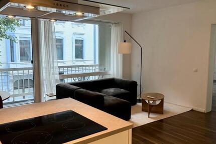 Wohnung Düsseldorf Stadtbezirk 3 - 2 Zimmer, 60 m&sup2;, 1.900&euro; | Angebot:27541082