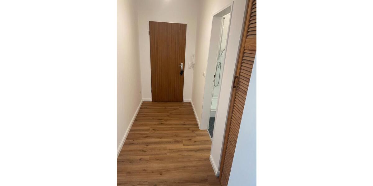 Etagenwohnung Duisburg Essenberg - 2 Zimmer, 68 m&sup2;, 589&euro; | Angebot:25975467