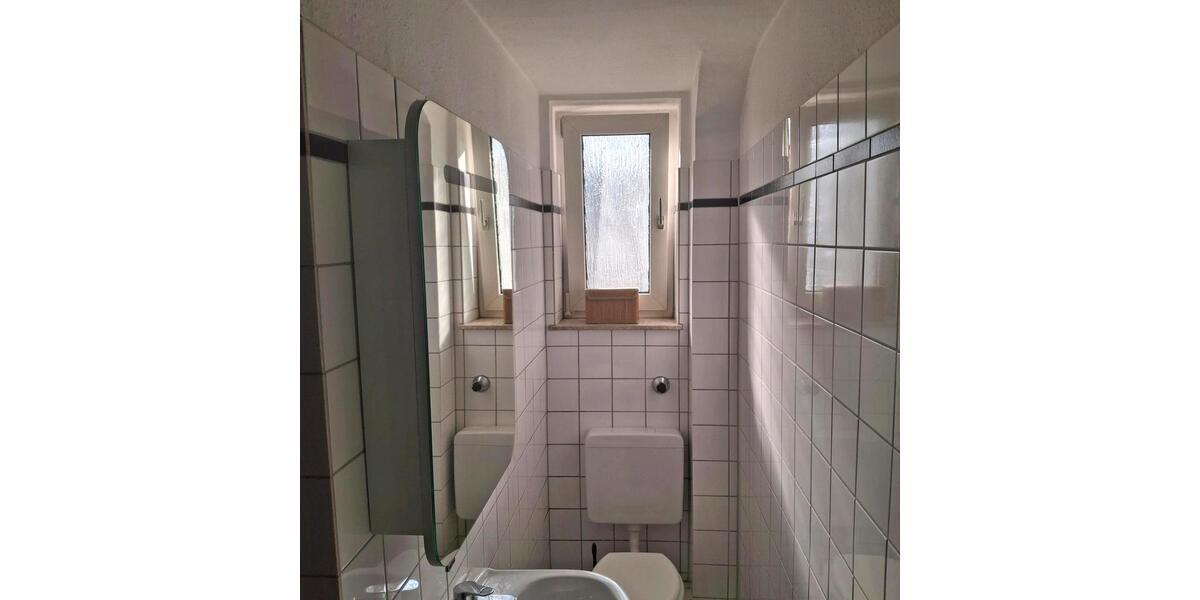 Etagenwohnung Düsseldorf Pempelfort - 2 Zimmer, 46 m&sup2;, 880&euro; | Angebot:27553783