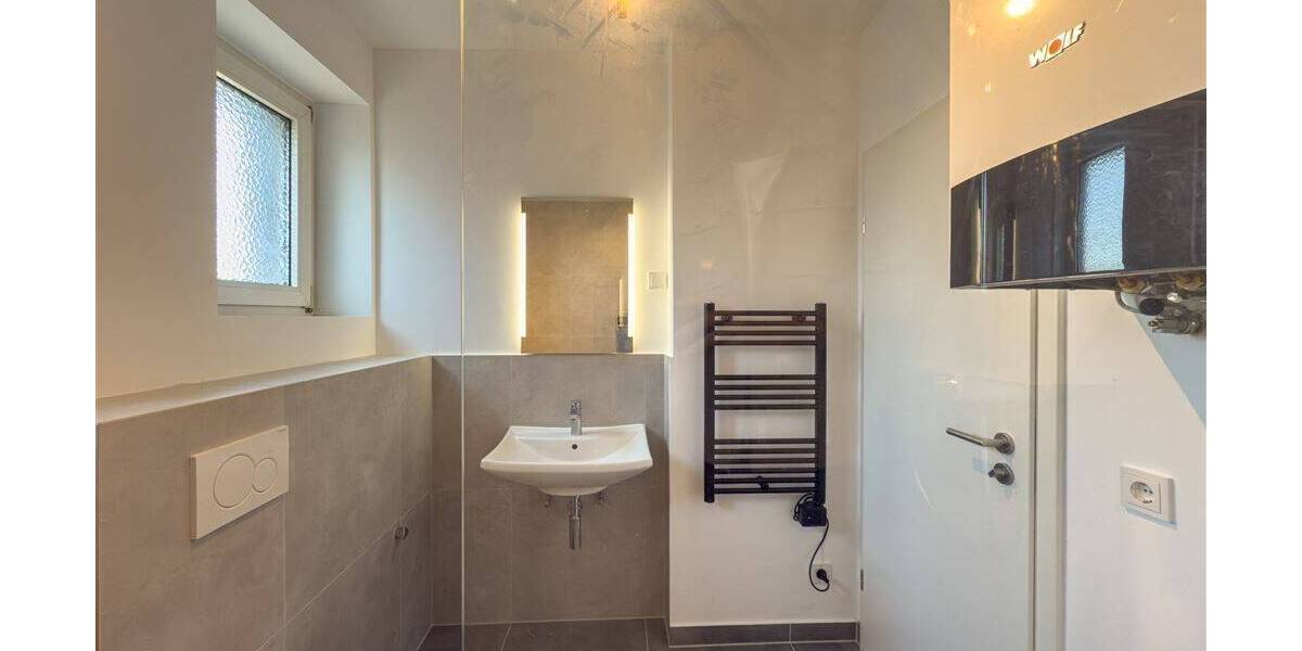 Etagenwohnung Neuss Barbaraviertel - 2 Zimmer, 56 m&sup2;, 950&euro; | Angebot:26820671