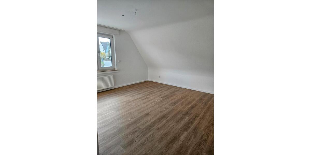 Mehrfamilienhaus, Wohnhaus Hagen Hagen-Nord - 6 Zimmer, 205 m&sup2;, 499.000&euro; | Angebot:26943242