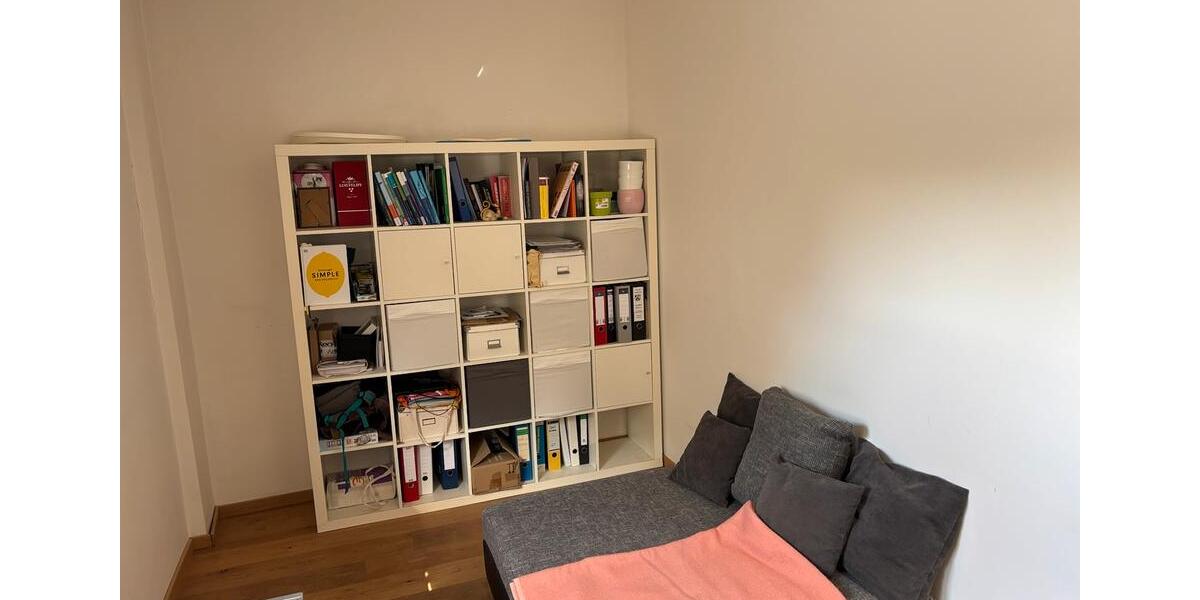 Dachgeschoßwohnung Duisburg - 3.5 Zimmer, 115 m&sup2;, 279.000&euro; | Angebot:27446900