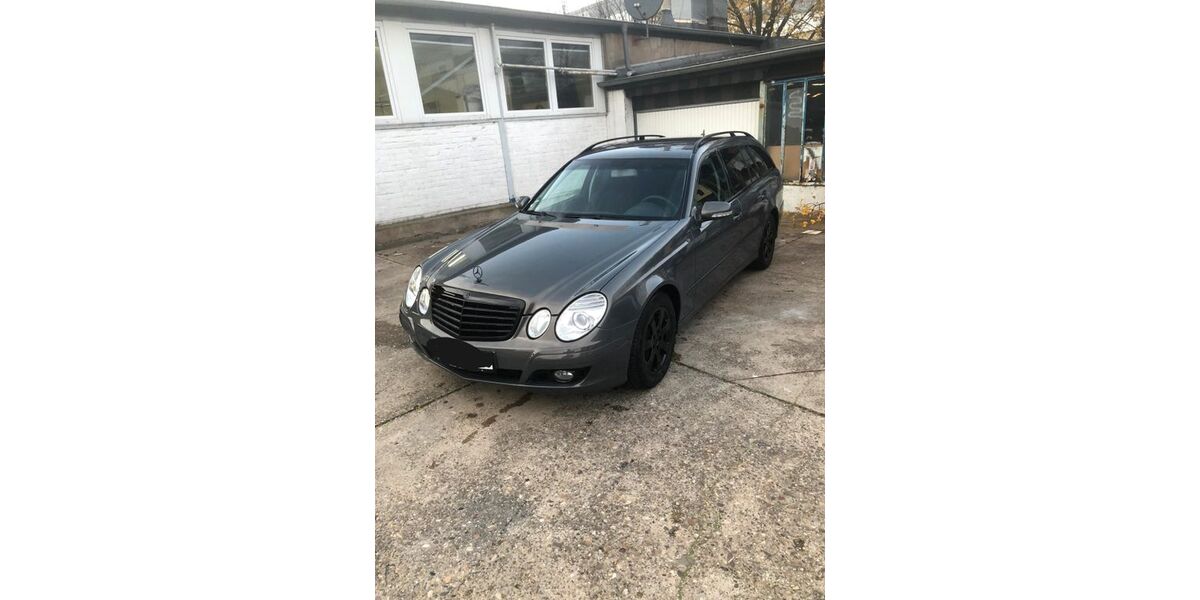 Mercedes-Benz E 220 380.000 km 2.200 &euro; Solingen 42697
